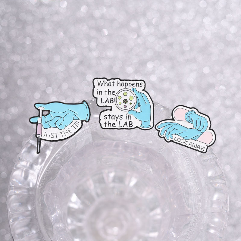 귀여운 과학 실험실 에나멜 핀 실험실에서 일어나는 일들 - Science Buddies 리뷰 및 가격